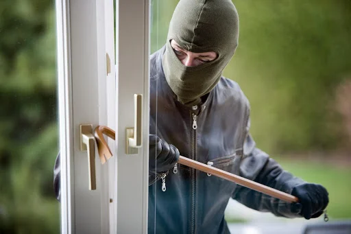 Tội trôm cắp tài sản bị xử phạt như thế nào?