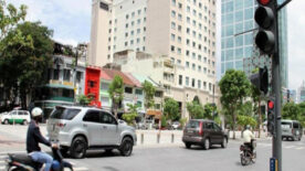 Tính cấp thiết phải chấp hành đèn tín hiệu đỏ