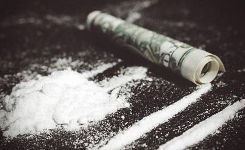 Tội chứa chấp sử dụng ma tuý.