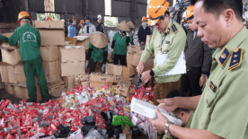 Buôn bán hàng giả hàng nhái