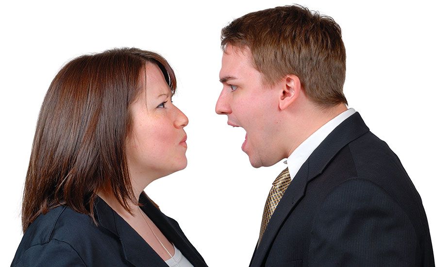 Hành vi đe doạ đánh người có bị xử lý theo pháp luật không? Đe doạ đánh người