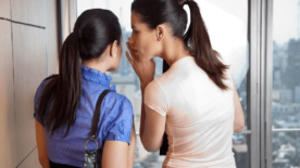 Hành vi nói xấu người khác