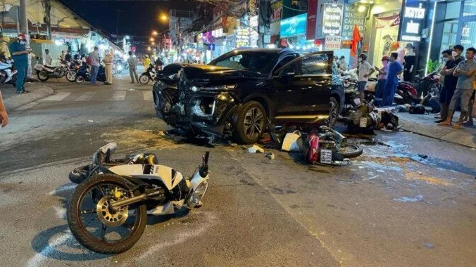 Không giữ nguyên hiện trường sau khi gây tai nạn