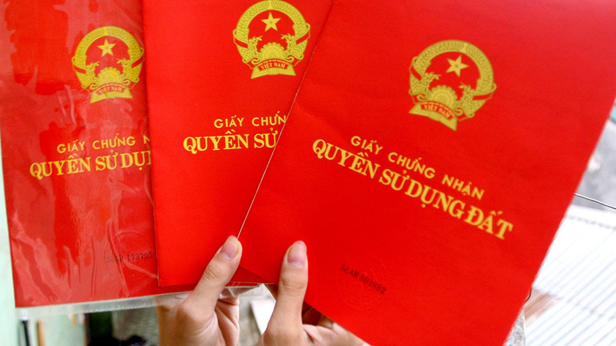 Tại sao nên thuê luật sư đất đai để giải quyết tranh chấp? thuê luật sư đất đai