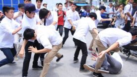 đánh người có bị đi tù không