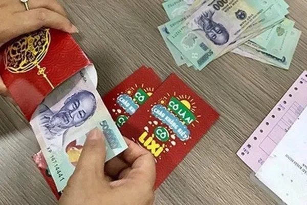 tiền lì xì tết