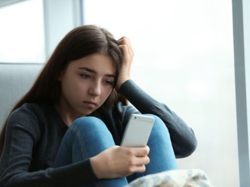Bị xúc phạm trên facebook: Nỗi ám ảnh thời kỳ công nghệ số Hành vi xúc phạm người khác trên facebook rất đáng lên án.
