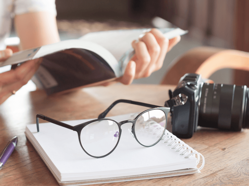 Giải đáp: Review sách có vi phạm bản quyền không? Review sách có vi phạm bản quyền không?