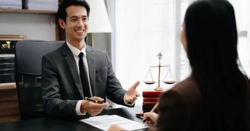 Bạn có thể tìm kiếm sự hỗ trợ từ luật sư có chuyên môn.
