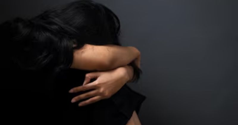 Bạo hành dẫn đến chết người bị xử phạt bao nhiêu năm tù? Bạo hành dẫn đến chết người.