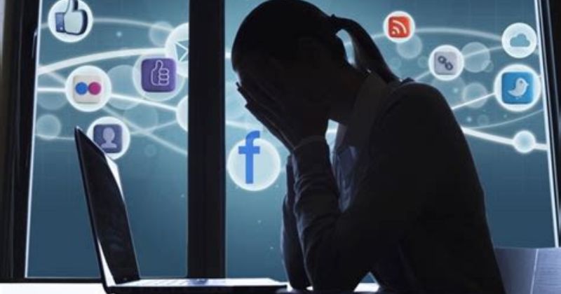 Bôi nhọ danh dự người khác trên mạng xã hội có bị phạt tù không? Thực trạng bôi nhọ danh dự người khác trên mạng xã hội đáng báo động hiện nay.