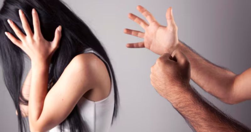 Cố ý gây thương tích gây hậu quả chết người xử phạt như thế nào? Phân biệt tội Cố ý gây thương tích dẫn đến chết người và tội Giết người.