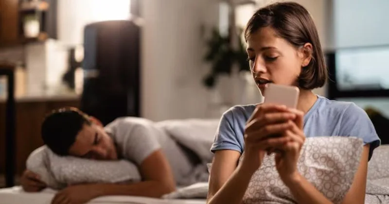 Phát hiện chồng ngoại tình kiện có được không?