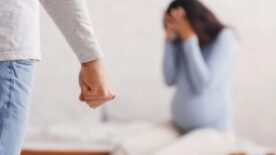 Bạo hành vợ mang thai xử phạt như thế nào?