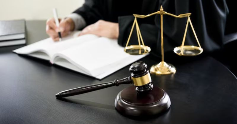 Tiêu chí lựa chọn luật sư giỏi về hình sự Tiêu chí lựa chọn luật sư giỏi về hình sự.