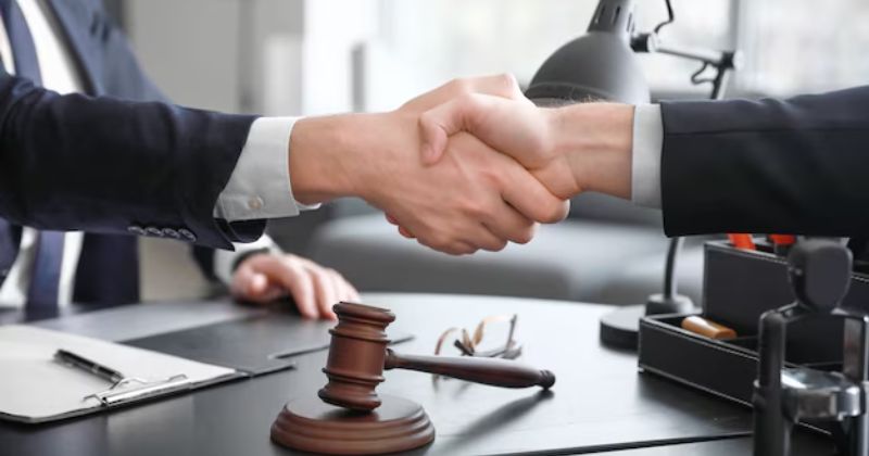 Tiêu chí lựa chọn luật sư giỏi về hình sự Trường hợp nào nên thuê luật sư giỏi về hình sự?