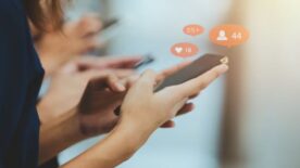 Bị người khác cung cấp chia sẻ thông tin sai sự thật trên mạng xã hội thì phải làm sao?