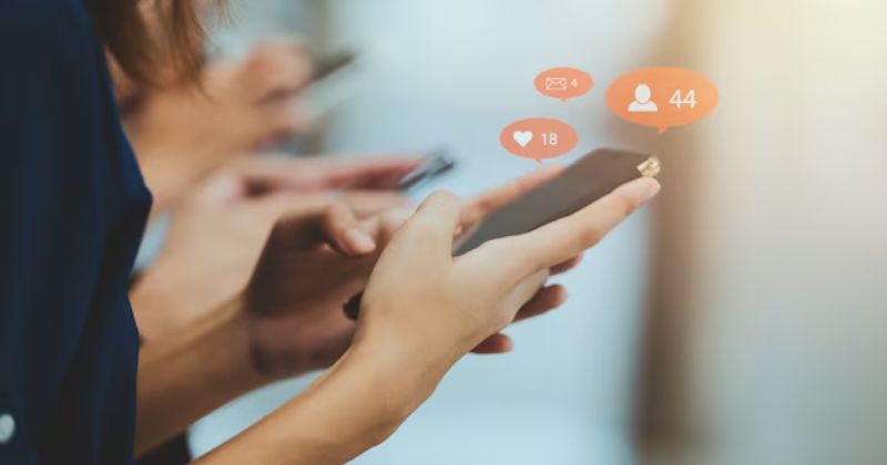 Bị người khác cung cấp chia sẻ thông tin sai sự thật trên mạng xã hội thì phải làm sao? Bị người khác cung cấp chia sẻ thông tin sai sự thật trên mạng xã hội thì phải làm sao?