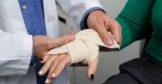 Cố ý gây thương tích bị phạt như thế nào?