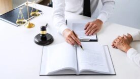 Bạo hành phụ nữ trẻ em đi tù bao nhiêu năm?