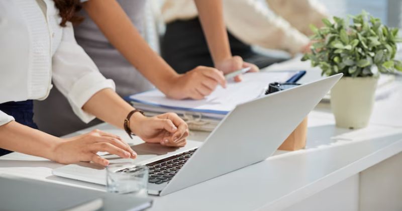 Bôi nhọ công ty có bị phạt tù không?