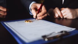 Chồng ngoại tình bỏ vợ con có bị xử phạt không?