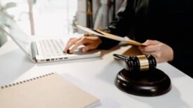 Quy định pháp luật Việt Nam về bạo hành tinh thần.