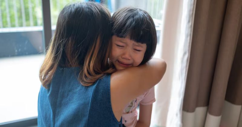 Thế nào là hành vi bạo hành phụ nữ trẻ em?