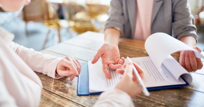 Thế nào là hành vi bôi nhọ công ty?