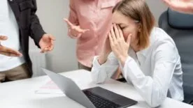 Bạo hành nơi công sở là gì?