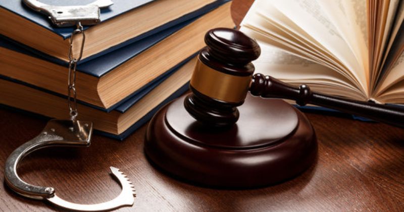 Chuẩn bị phạm tội hiếp dâm phải chịu trách nhiệm hình sự không? Chuẩn bị phạm tội hiếp dâm phải chịu trách nhiệm hình sự không?