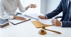 Cố ý gây thương tích có tính tiền sự không?