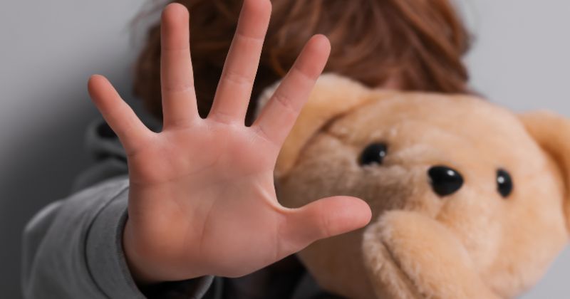 Mức xử phạt đối với hành vi bạo hành xâm hại trẻ em